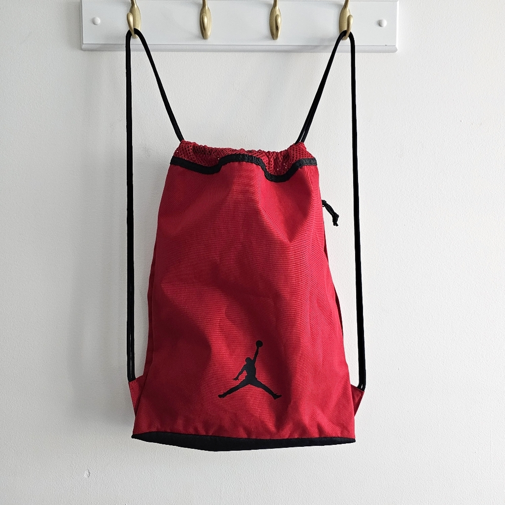 🔥 Vintage Air Jordan Drawstring Bag – Red/Black – Michael Jordan #23 Graphic – - Picture 2 of 16